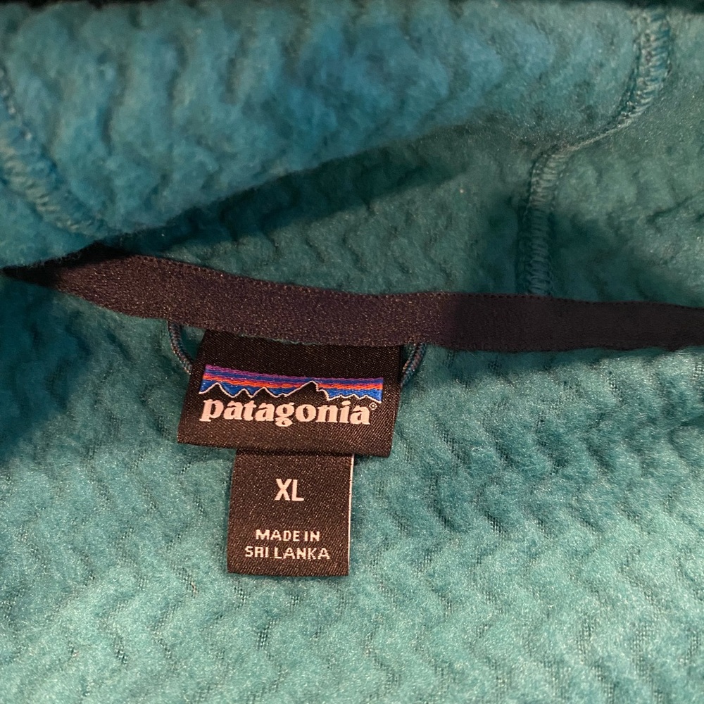 Patagonia cable fleece full zip jacket size XL in teal blue